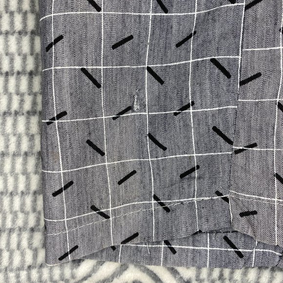 Vintage Diamond's Run Geometric Print Grayscale Lightweight Blazer Shacket - Picture 8 of 12